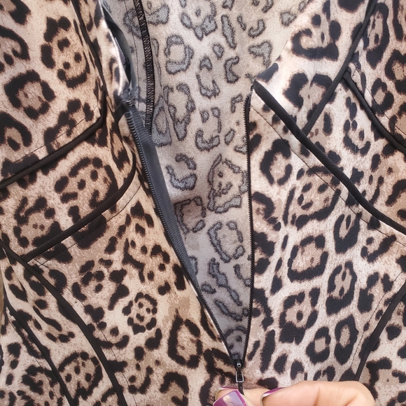 Victoria's Secret Cap Sleeve Leopard Print Dress Women's Size 4 EUC - Picture 7 of 7